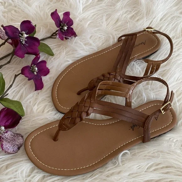 American Eagle sandals - Picture 3 of 13